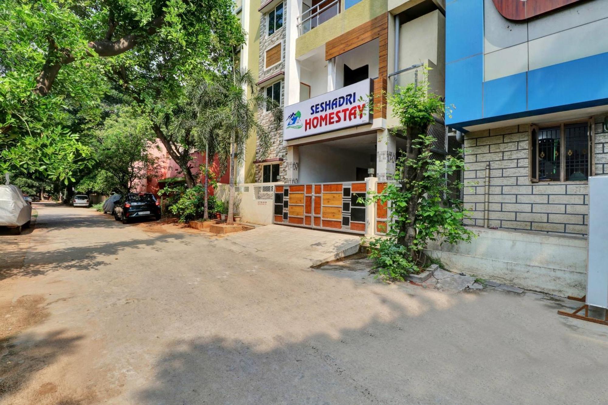Hotel O Seshadri Homestay تيروباتي المظهر الخارجي الصورة